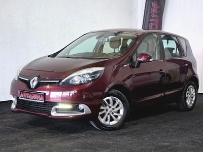 Rot Gebraucht 2014 Renault Scénic III Initiale Paris Van / Kleinbus | 7.990 € (Fairer Preis)