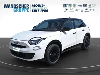 Neu Fiat 600 Street 101 PS (74 kW) 2026 Weiß SUV
