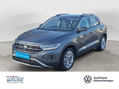 Second-hand VW T-Roc Life 110 CP (80 kW) 2022 Gri SUV