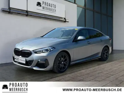 Gebraucht BMW 218 M Sport 136 PS (100 kW) 2024 Frozen pure grey Coupé