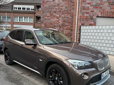 Gebraucht BMW X1 258 PS (189 kW) 2010 Beige SUV