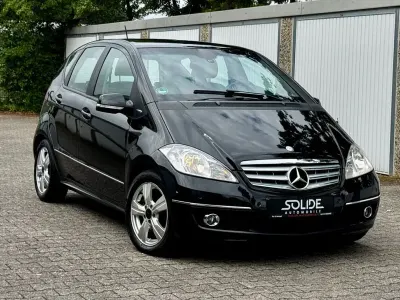Gebraucht Mercedes A180 Avantgarde 109 PS (80 kW) 2009 Schwarz Limousine