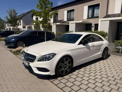 Gebraucht Mercedes CLS400 AMG line 333 PS (244 kW) 2016 Weiß Limousine