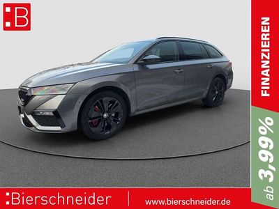 Grau Gebraucht 2023 Skoda Octavia RS Kombi | 30.850 € (Fairer Preis)