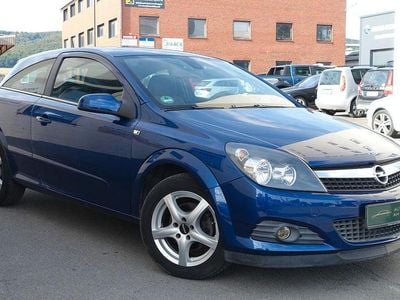 Gebraucht Opel Astra GTC Edition 116 PS (85 kW) 2009 Ultrablau mi2 Coupé