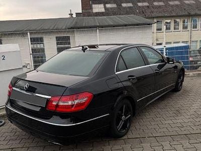 Mercedes E220