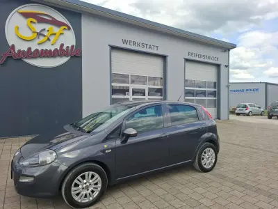 Brugt Fiat Punto Young 69 HK (50 kW) 2016 Grå Hatchback