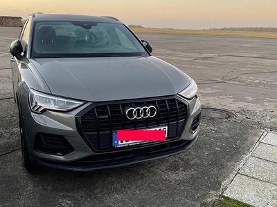 Usata Audi Q3 Advanced Plus 190 CV (139 kW) 2019 Grigio SUV