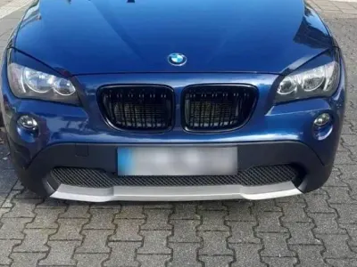 Gebraucht BMW X1 2011 Blau SUV