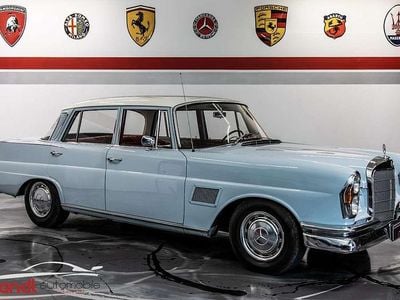 Gebraucht Mercedes 220 120 PS (88 kW) 1962 Blau Limousine