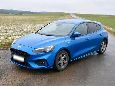 Gebraucht Ford Focus ST-Line 150 PS (110 kW) 2018 Blau Limousine