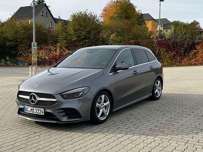Second-hand Mercedes B180 AMG line 116 CP (85 kW) 2019 Gri Monovolum