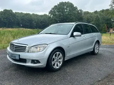 Gebraucht Mercedes C180 156 PS (114 kW) 2009 Iridiumsilber (metallic) Kombi