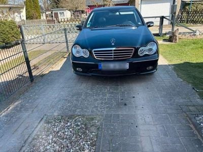 Mercedes C270