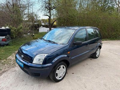 Second-hand Ford Fusion 80 CP (58 kW) 2004 Albastru Hatchback