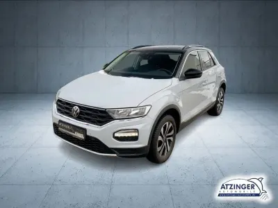 Gebraucht VW T-Roc Active 150 PS (110 kW) 2021 White silver (metallic) SUV