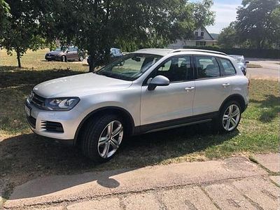 Gebraucht VW Touareg 245 PS (180 kW) 2014 Silber SUV