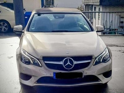 Gebraucht Mercedes E220 170 PS (125 kW) 2014 Beige Cabrio