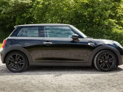 Gebraucht Mini ONE 102 PS (75 kW) 2016 Schwarz Kleinwagen