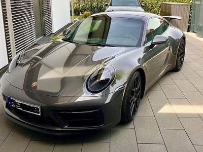 Porsche 911 Carrera GTS