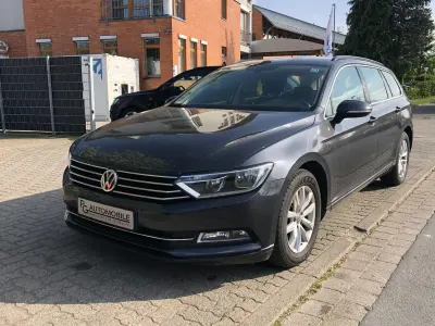 Second-hand VW Passat Comfortline 150 CP (110 kW) 2018 Gri Break