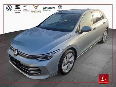 Second-hand VW Golf VIII Style 150 CP (110 kW) 2025 Argintiu Berlinǎ