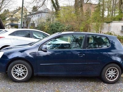 Gebraucht VW Golf IV Comfortline 105 PS (77 kW) 2005 Blau Limousine