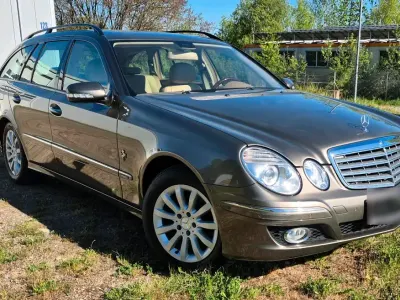 Brugt Mercedes E280 Elegance 190 HK (139 kW) 2007 Andere farben Stationcar