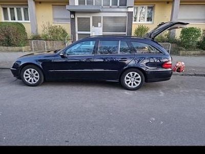 Mercedes E280