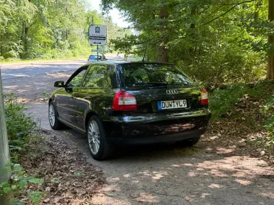 Gebraucht Audi A3 Sport 150 PS (110 kW) 2002 Schwarz Kleinwagen