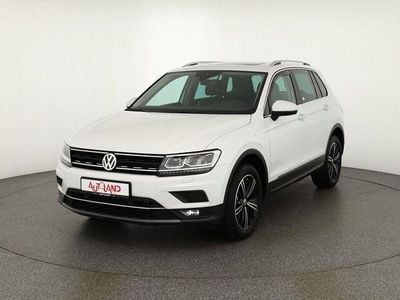 Weiß Gebraucht 2017 VW Tiguan Highline SUV | 24.990 € (Etwas zu teuer)
