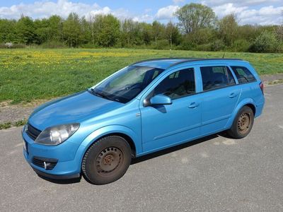 gebraucht Opel Astra Caravan 1.8 L 125 PS blau - TÜV bis 05/2025