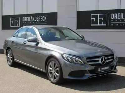 Gebraucht Mercedes C180 Avantgarde 156 PS (114 kW) 2016 Grau Limousine