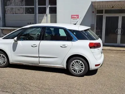 Gebraucht Citroën C4 Picasso Start 120 PS (88 kW) 2017 Weiß Van / Kleinbus