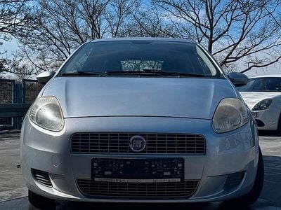 Gebraucht Fiat Punto 65 PS (47 kW) 2009 Grau Kleinwagen
