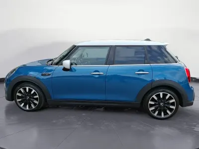 Gebraucht Mini Cooper S Classic 178 PS (130 kW) 2021 Blau Kleinwagen