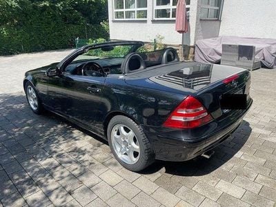 Usata Mercedes SLK200 163 CV (119 kW) 2001 Nero Cabrio