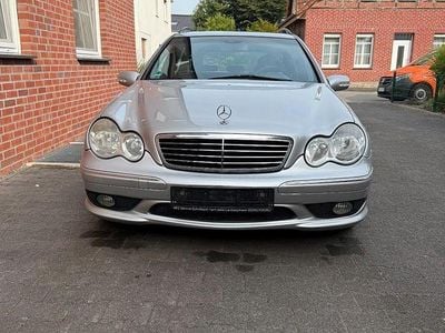 Mercedes C32 AMG
