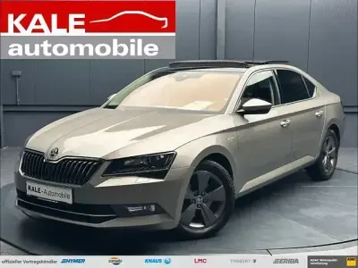 Gebraucht Skoda Superb LAURIN & KLEMENT 190 PS (139 kW) 2017 Beige Limousine