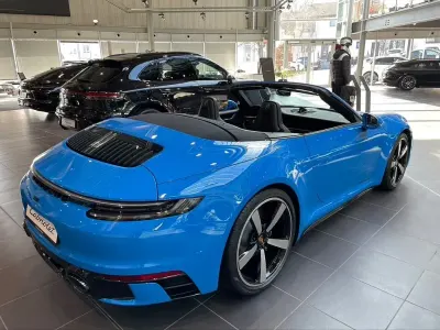 Gebraucht Porsche 911 Carrera S Cabriolet 450 PS (330 kW) 2023 Blau Cabrio