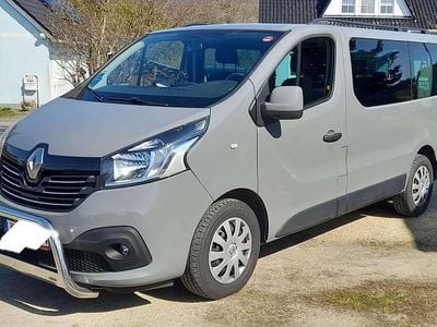 Usata Renault Trafic Expression 121 CV (88 kW) 2019 Grigio Monovolume