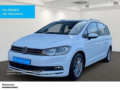 Weiss Gebraucht 2021 VW Touran Van / Kleinbus | 22.190 € (Guter Preis)