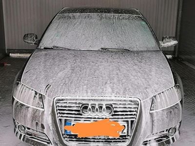 Gebraucht Audi A3 140 PS (102 kW) 2010 Gold Limousine