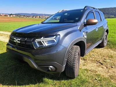 Gebraucht Dacia Duster Extreme 114 PS (83 kW) 2023 Grau SUV