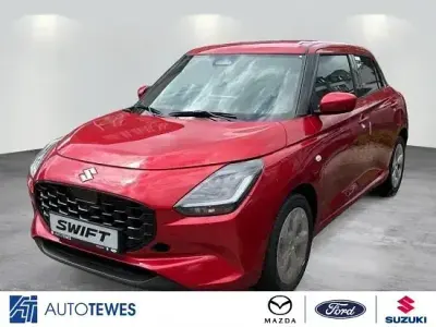 Neu Suzuki Swift Comfort 83 PS (61 kW) 2026 Burning red pearl met. Kleinwagen