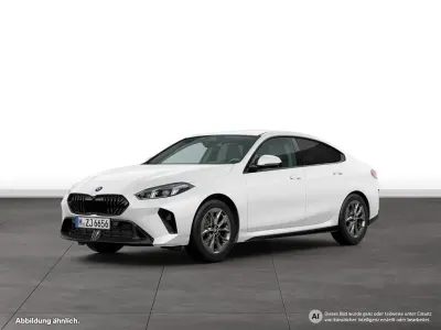 Gebraucht BMW 220 M Sport 156 PS (114 kW) 2025 Weiß Coupé