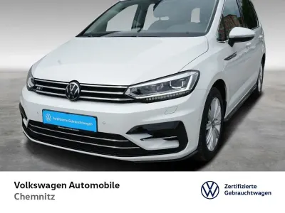 Gebraucht VW Touran Highline 150 PS (110 kW) 2025 Weiß Van / Kleinbus