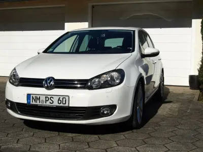 Usata VW Golf VI Highline 140 CV (102 kW) 2011 Bianco Utilitaria