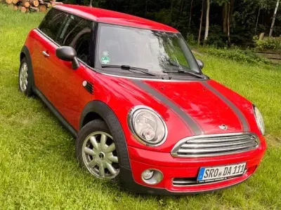 Gebraucht Mini ONE 75 PS (55 kW) 2010 Rot Kleinwagen