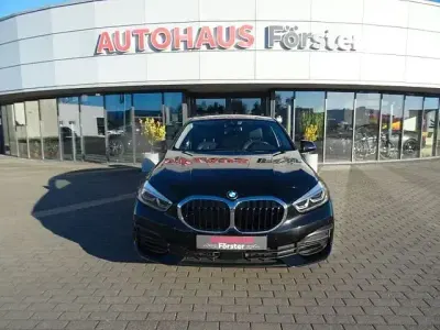 Gebraucht BMW 118 Comfort Edition 140 PS (102 kW) 2020 Schwarz Kleinwagen